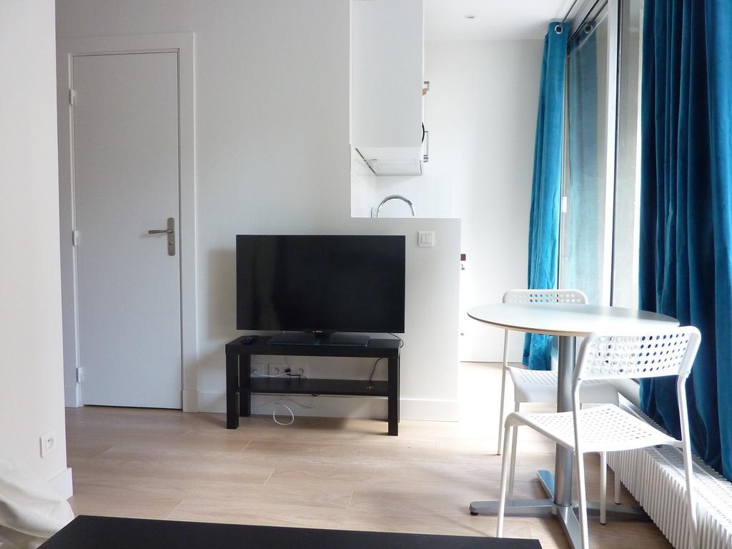 Eiffel Grenelle Apartment Paris Exterior photo